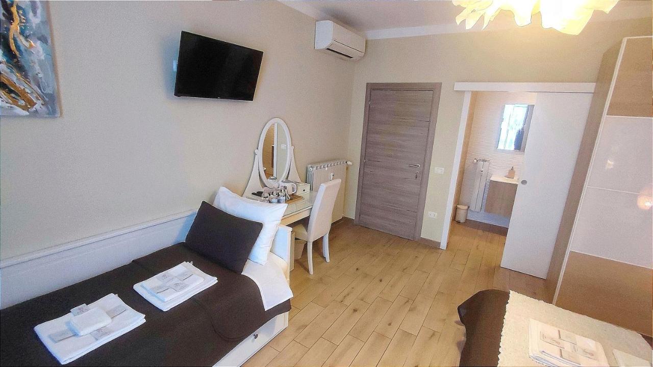 Pisa City Lodge Екстериор снимка