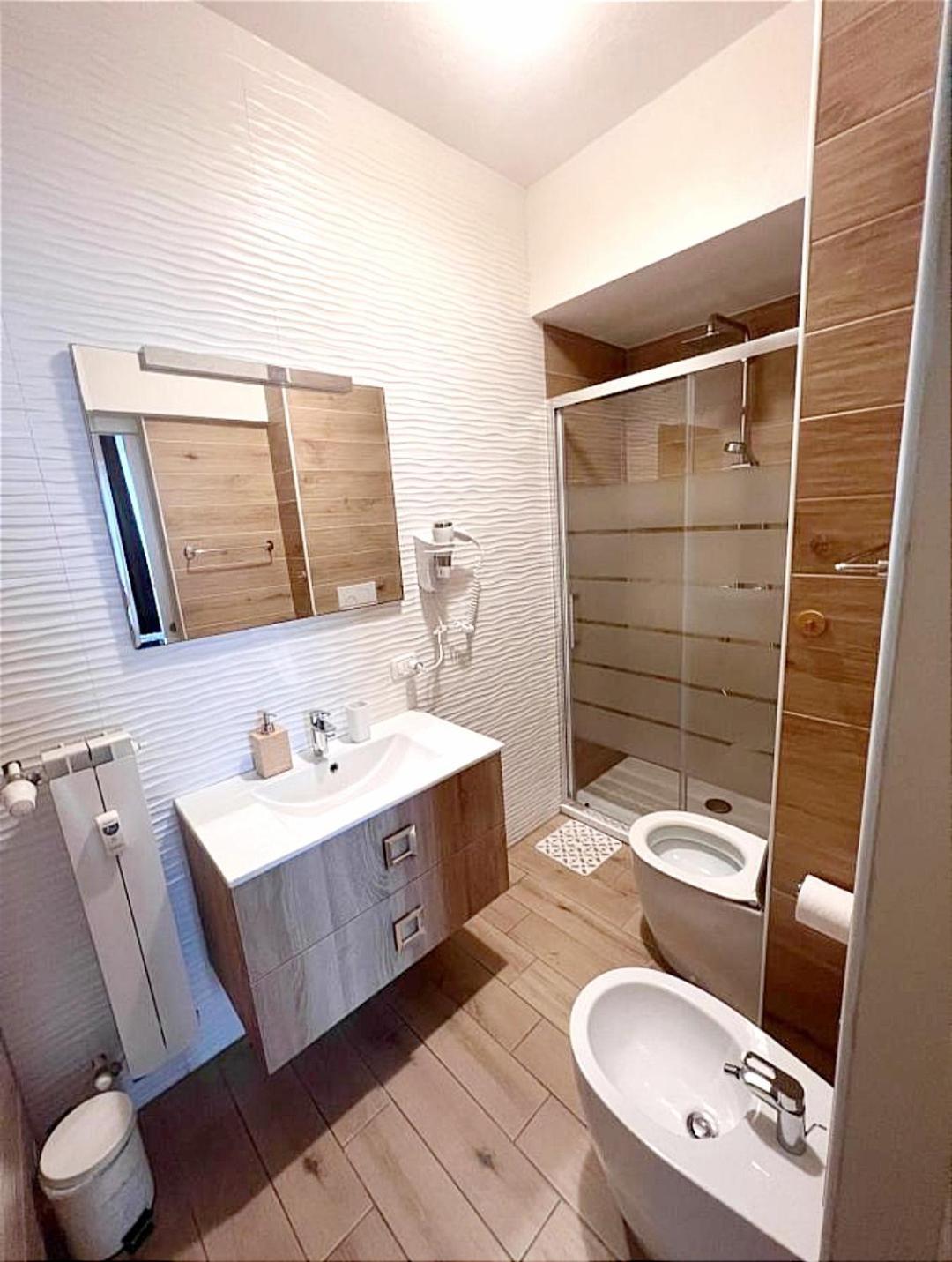 Pisa City Lodge Екстериор снимка