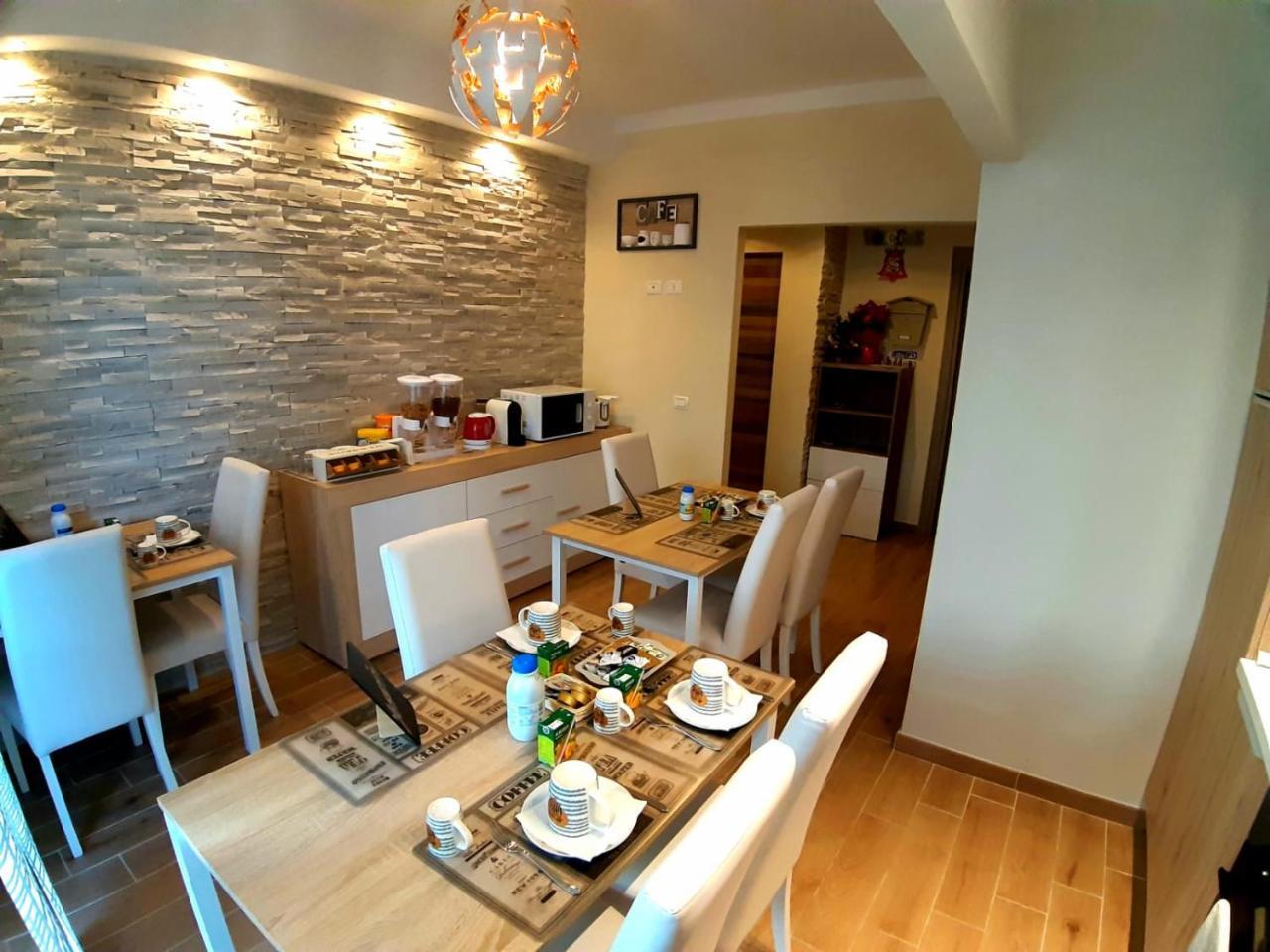 Pisa City Lodge Екстериор снимка